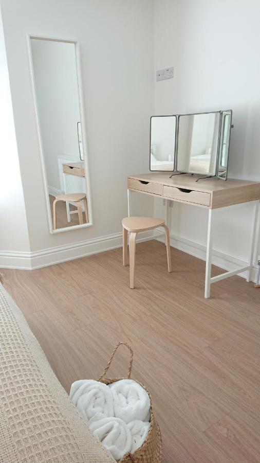 Lincombe Court Apartment Wellswood ทอร์คิ ภายนอก รูปภาพ