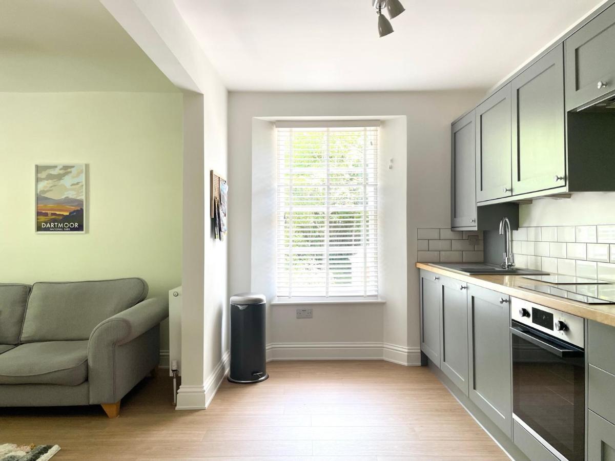 Lincombe Court Apartment Wellswood ทอร์คิ ภายนอก รูปภาพ